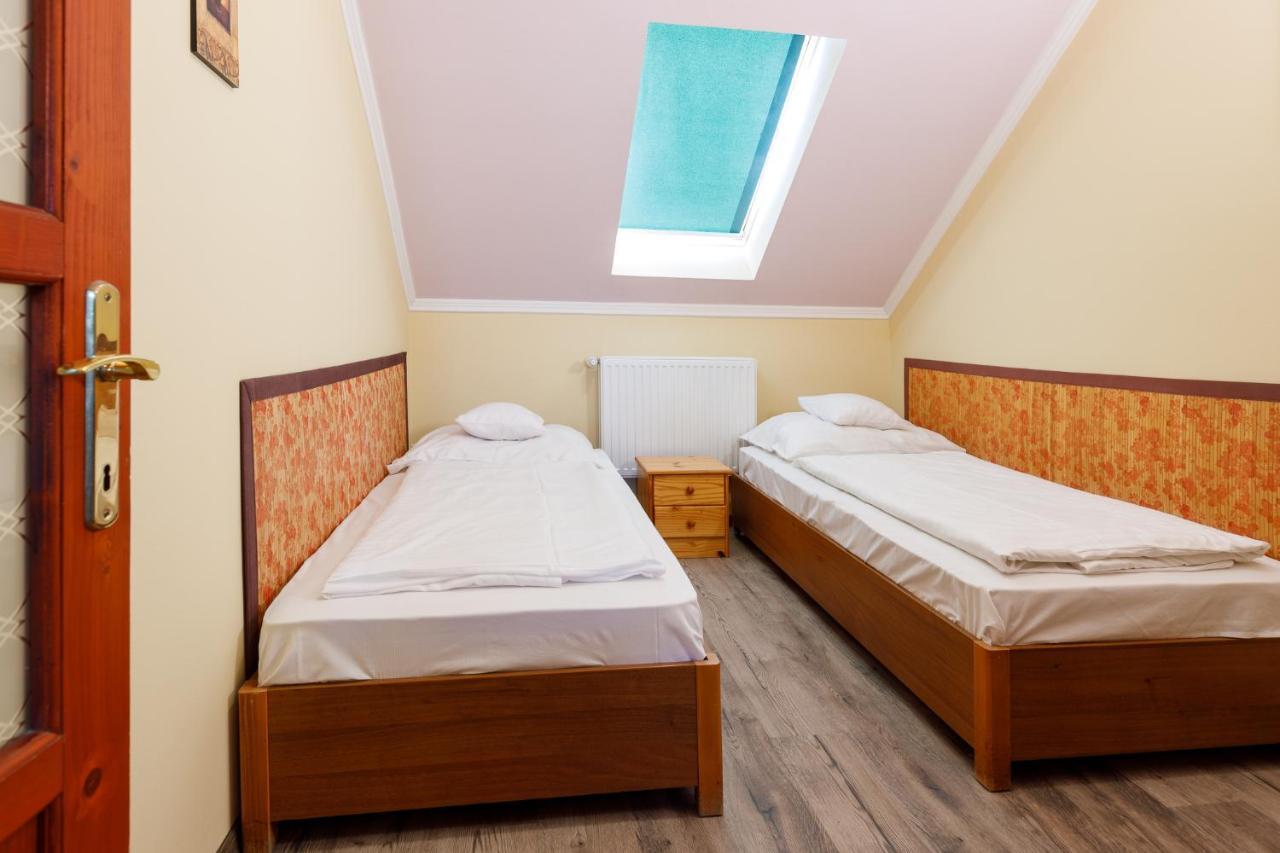 Central Apartman Gyula Luaran gambar